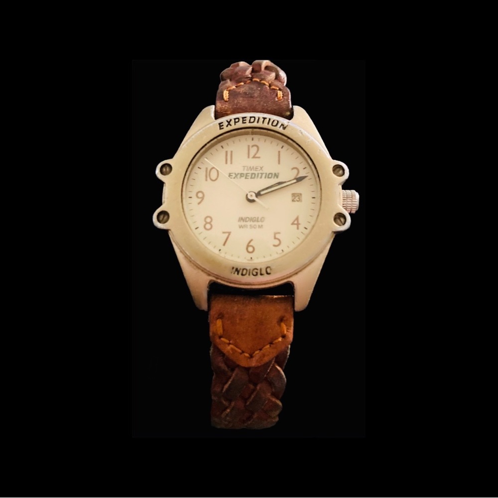Vintage Timex Expedition Indiglo 50M Watch 30-mm Timex Date Watch